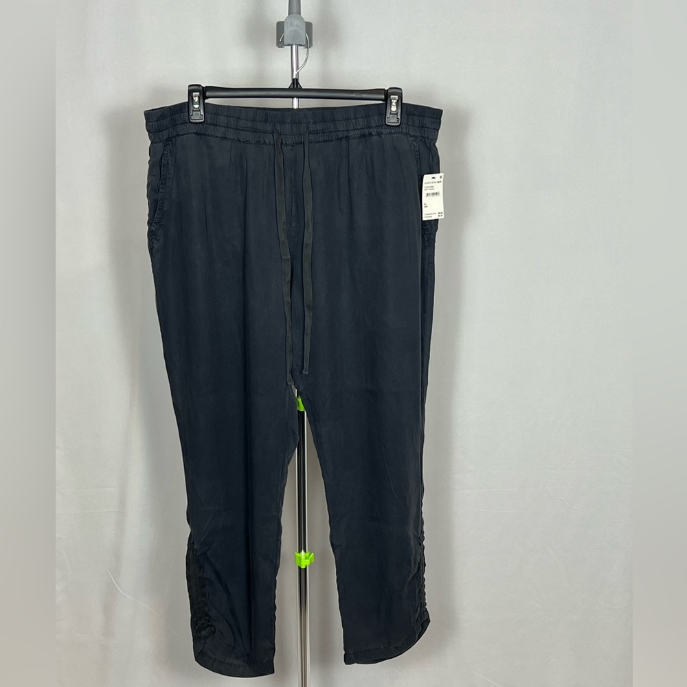 Caslon Women’s Charcoal Drawstring Joggers